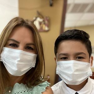 Meet your Posher, Lizbeth